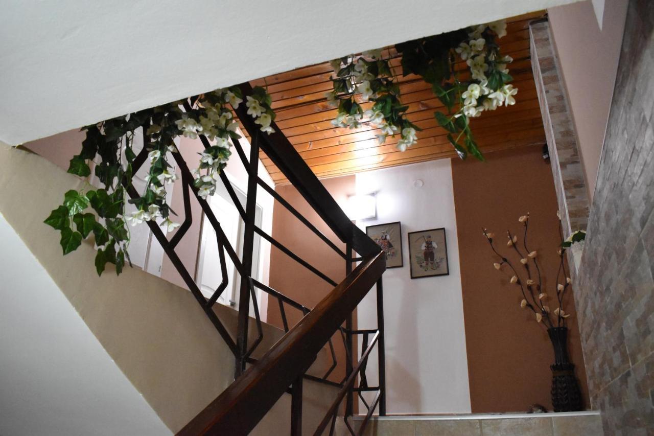 Guest House Kozle Σκόπια Εξωτερικό φωτογραφία