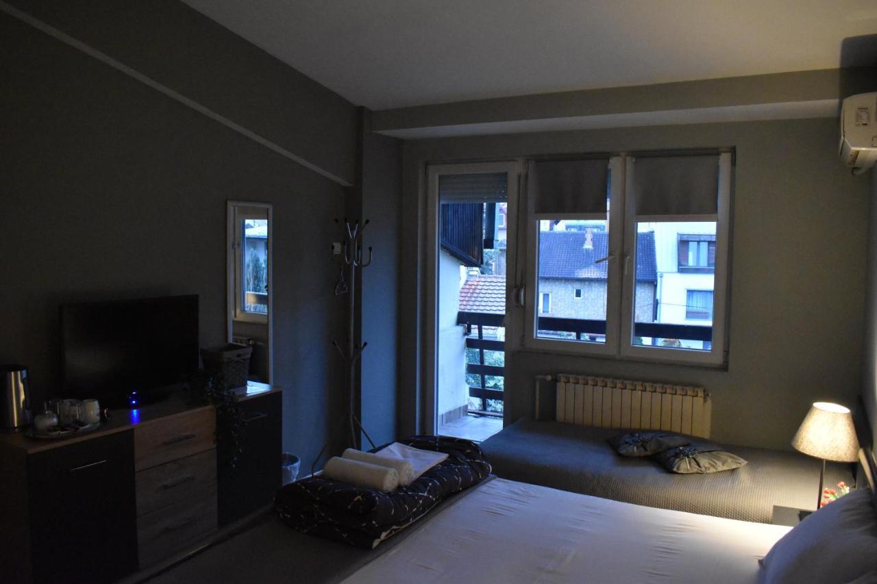 Guest House Kozle Σκόπια Εξωτερικό φωτογραφία